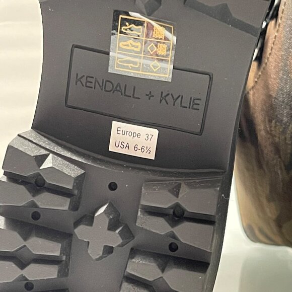 Kendall + Kylie Women's New Green Camo Print Chunky Combat Boots Size 6 - Picture 3 of 8